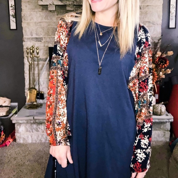 NWT Dolman Sleeve Pullover Dress Blue with Pockets - Picture 4 of 7